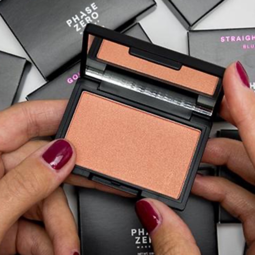 Phase Zero Making Moves Blusher - Picture 3 of 6